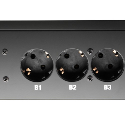 AH RACK PDU 9SS